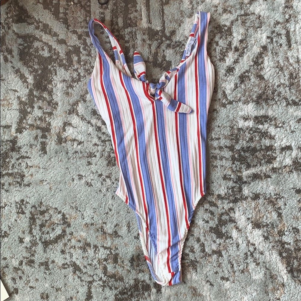 Adorable RW&B bodysuit - Picture 2 of 3